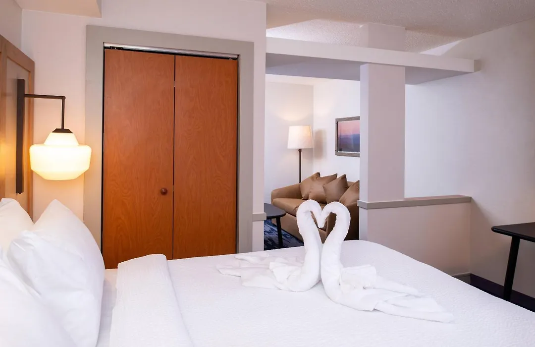 Fairfield Inn & Suites High Point Archdale-1